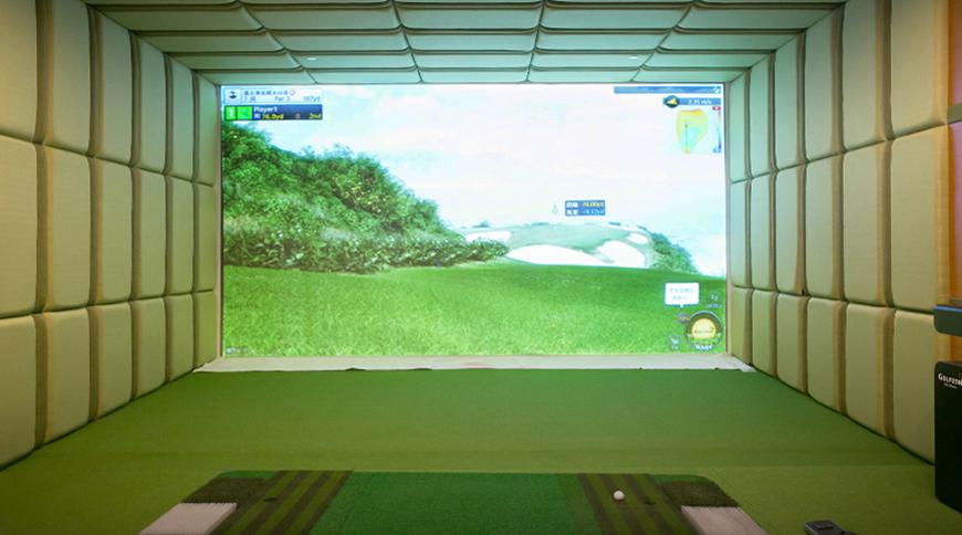 INDOOR GOLF SIMULATOR